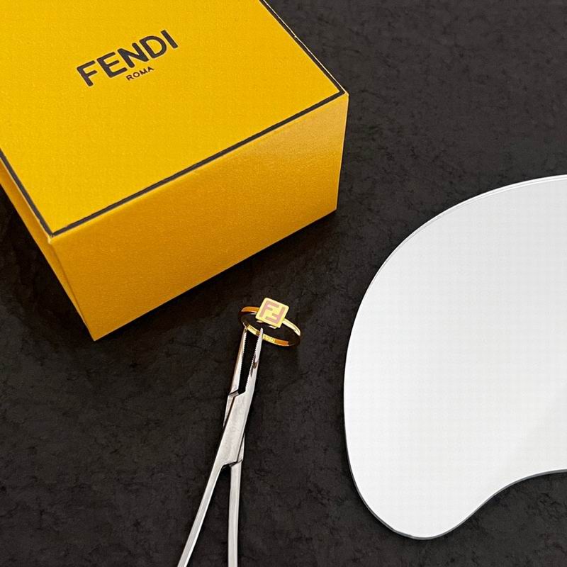 Fendi ring 03lyx24